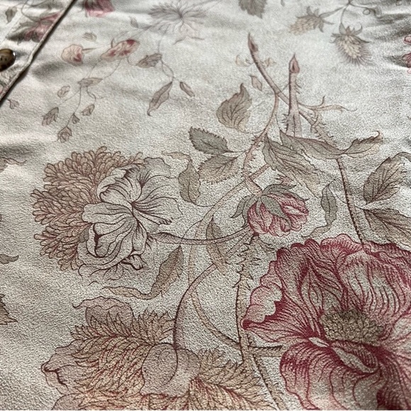 Bu JJ Cream and Pink Utility Jacket with Floral Design - Picture 7 of 8